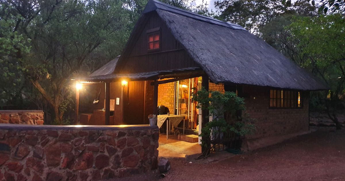 Mooiplasie Bush Camp | TravelGround