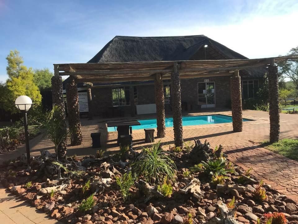 Dinokeng Resort | LekkeSlaap