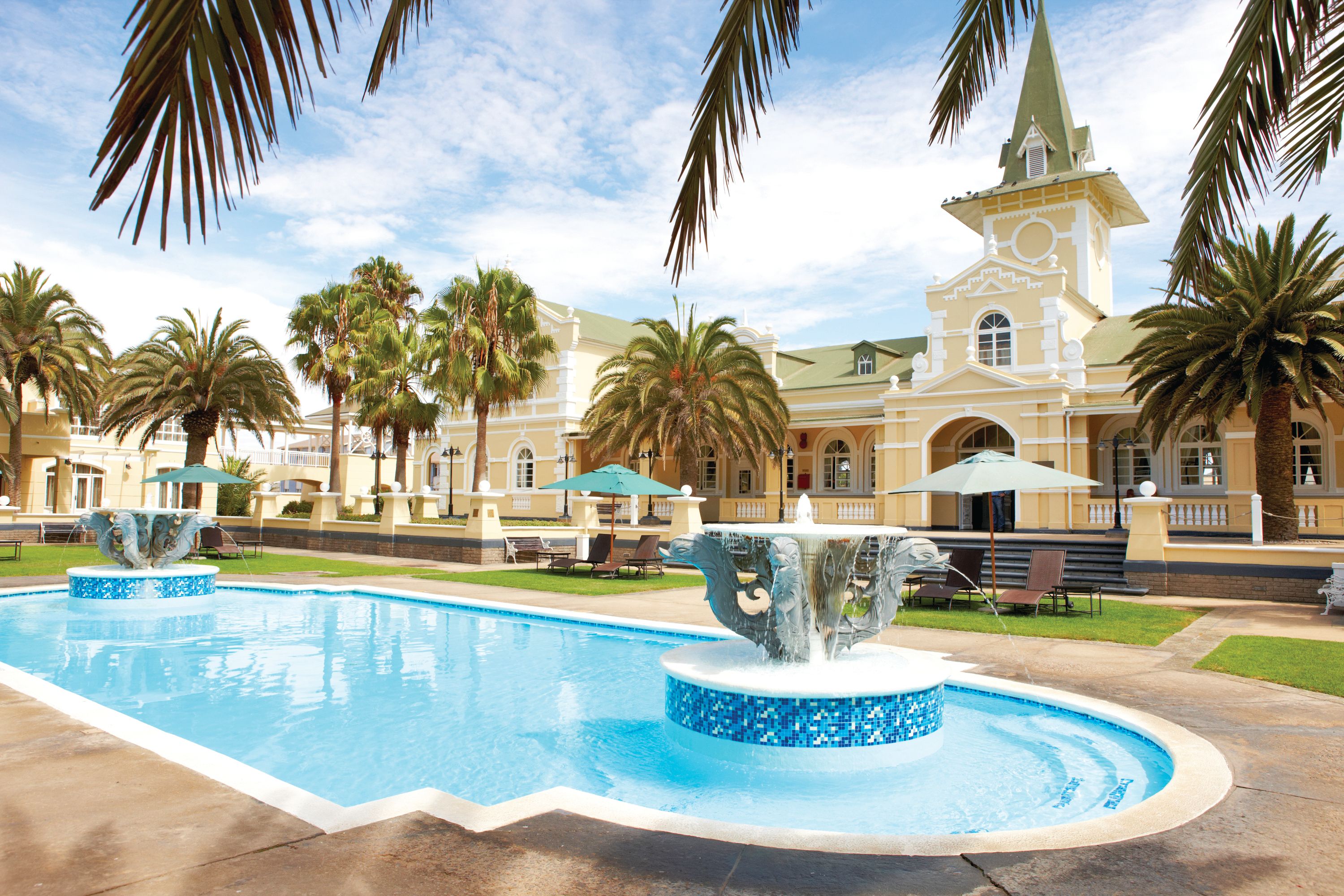 Swakopmund Hotel And Entertainment Centre | LekkeSlaap