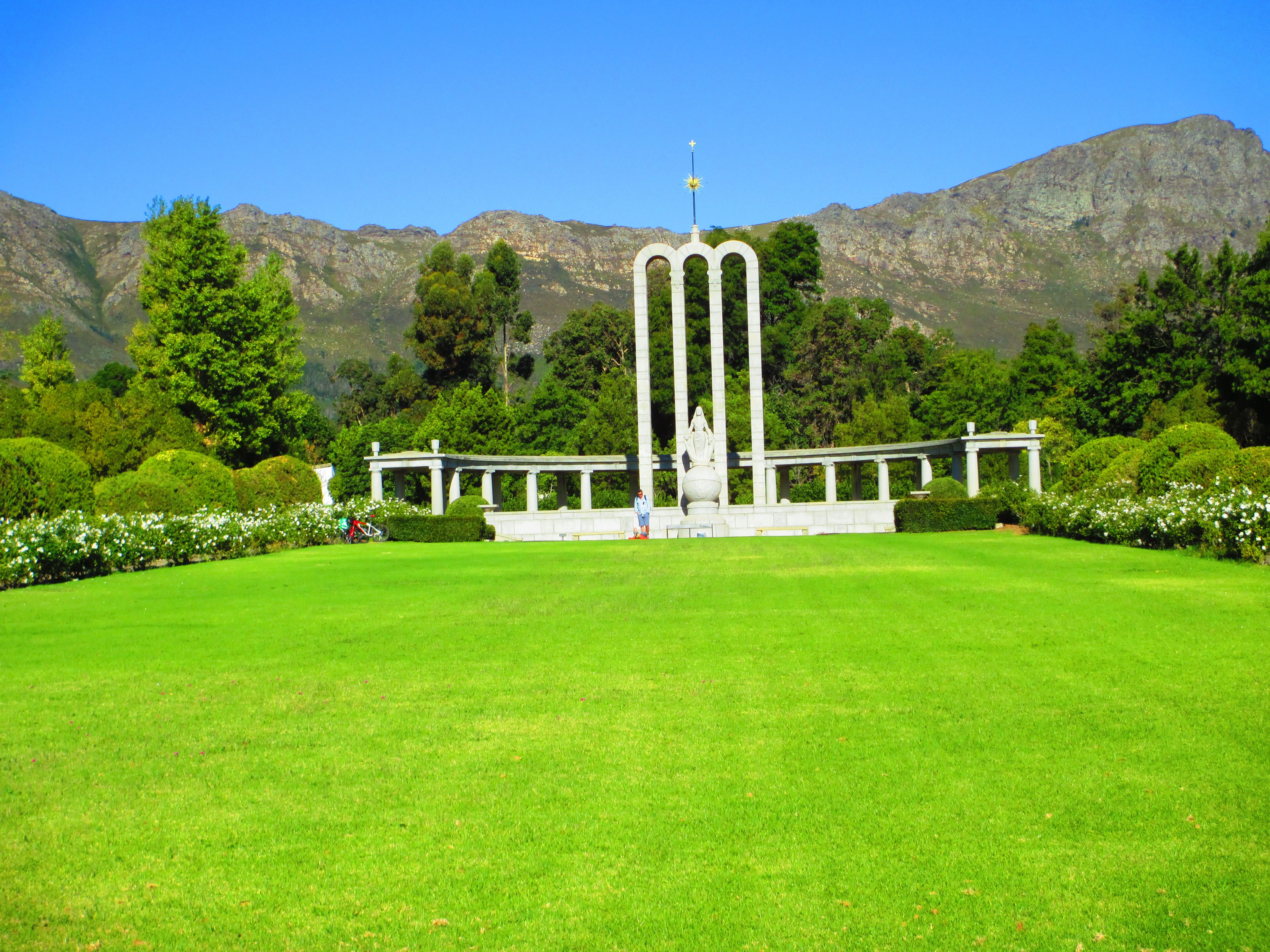 About Huguenot Monument In Franschhoek