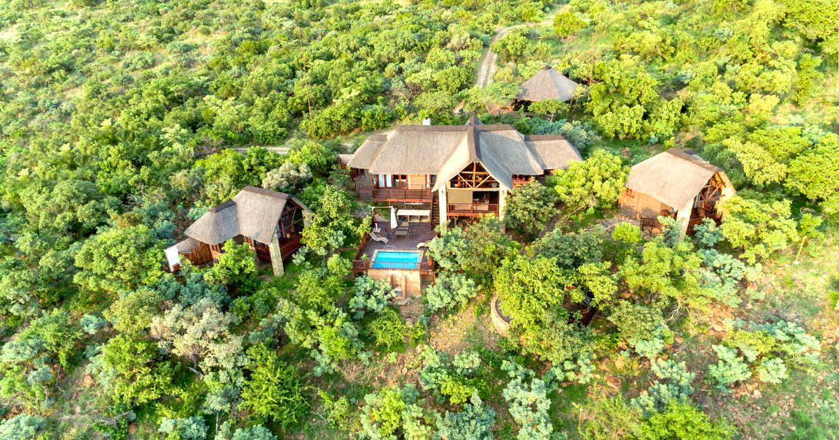 Warthog Lodge – Mabalingwe Nature Reserve | TravelGround