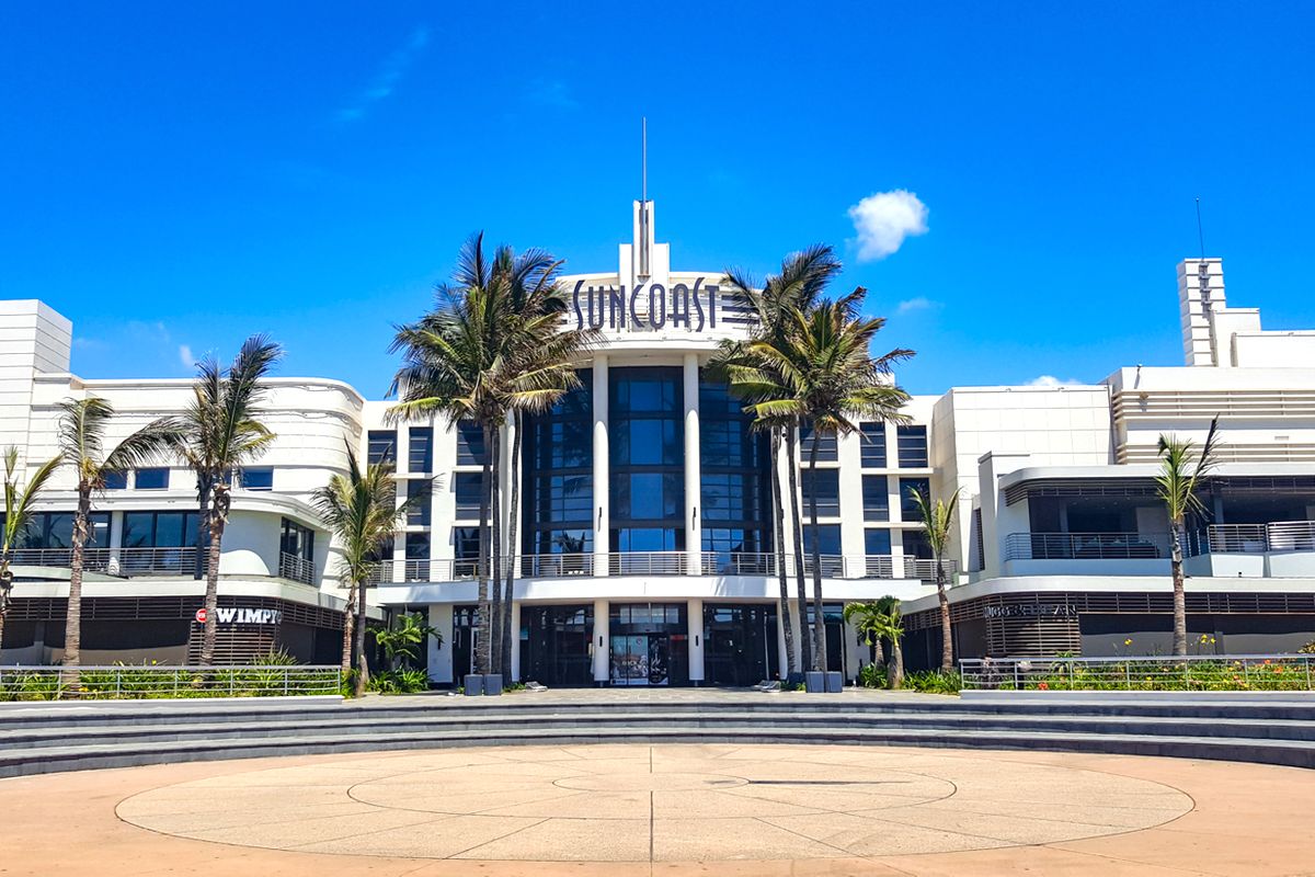 About Suncoast Casino Hotels Entertainment In North Beach